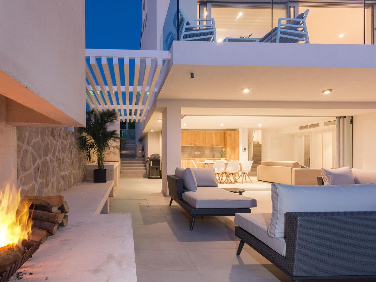 Luxurious Villa In Kozino With Fenced Garden 外观 照片