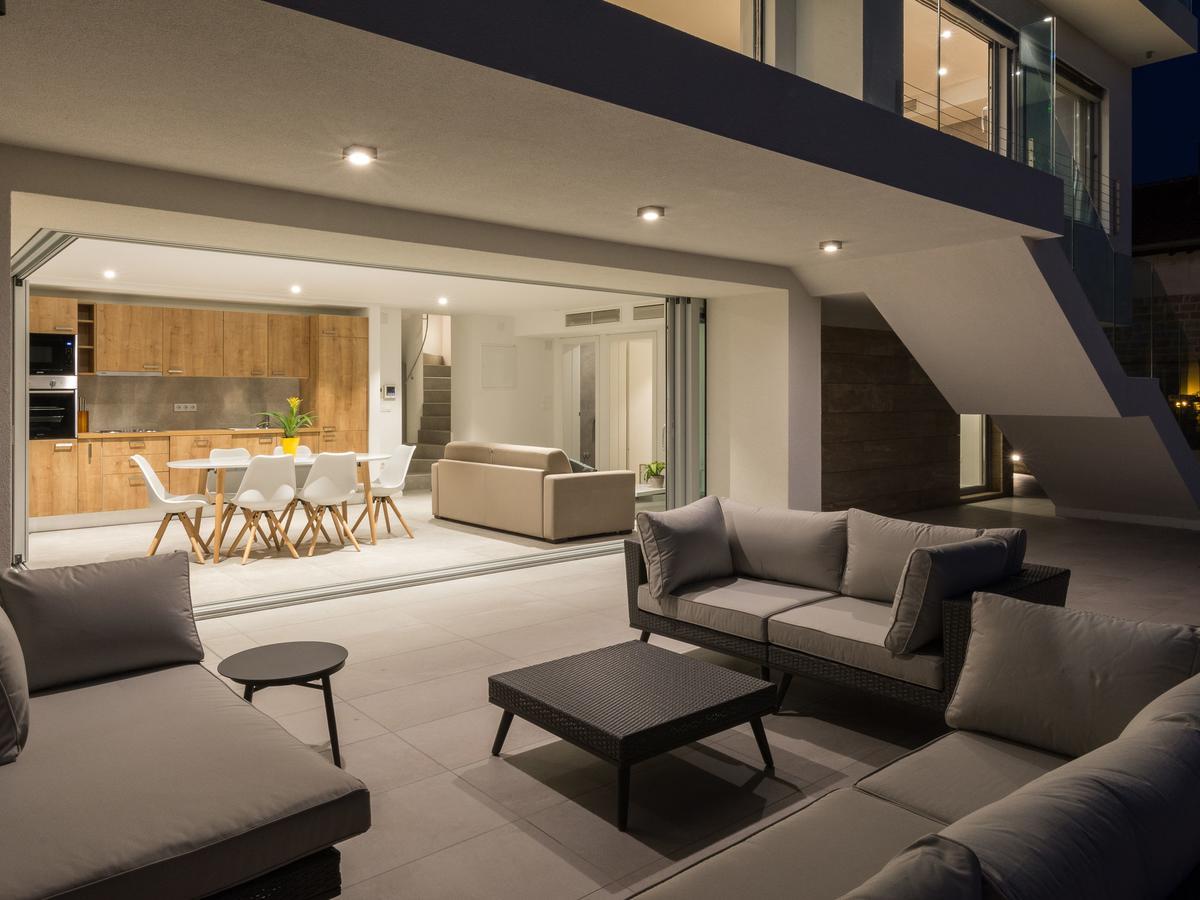 Luxurious Villa In Kozino With Fenced Garden 外观 照片